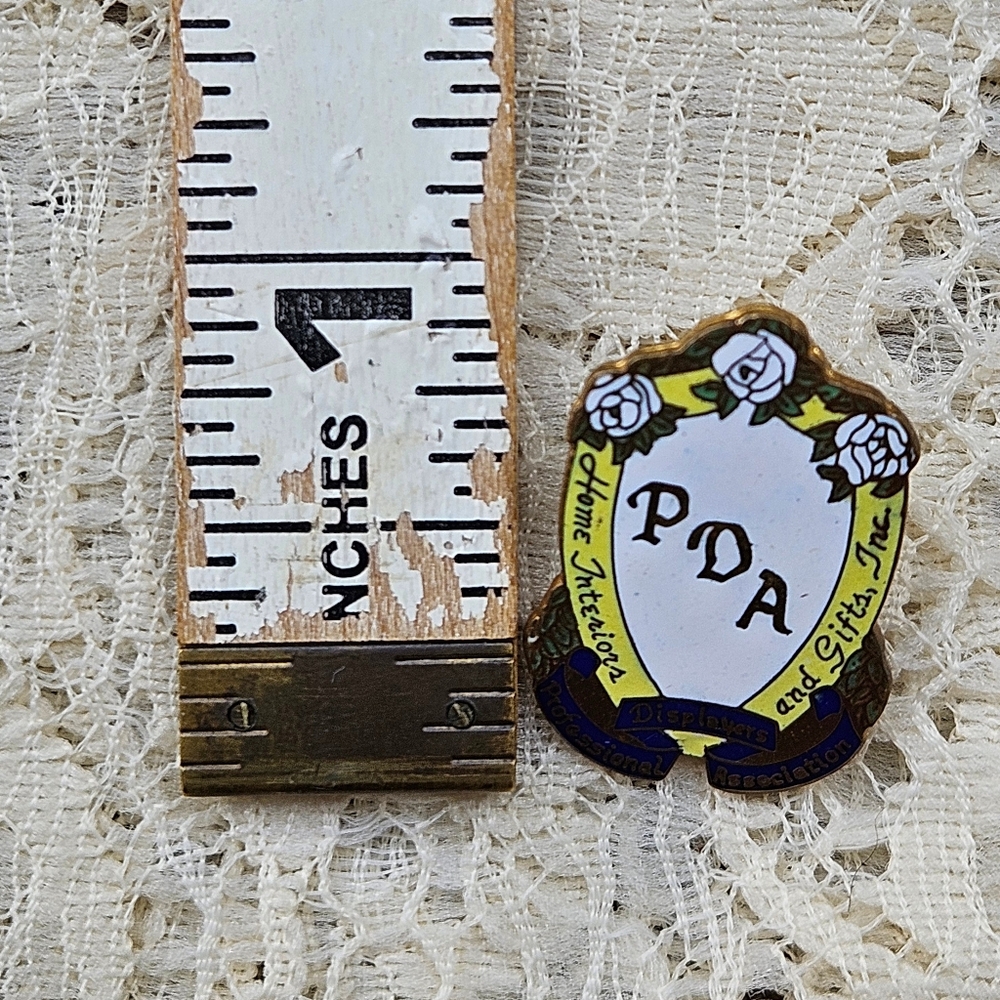 Vintage Pin Home Interiors Pda Homco Award Brooch